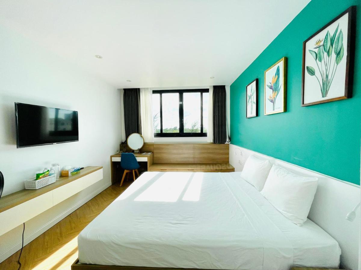 The Track Homestay - Near Bai Dai Beach Cam Lam エクステリア 写真