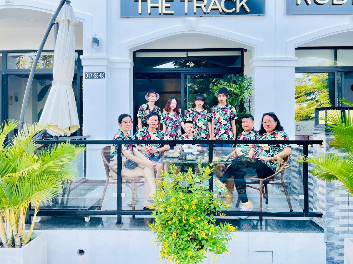 The Track Homestay - Near Bai Dai Beach Cam Lam エクステリア 写真