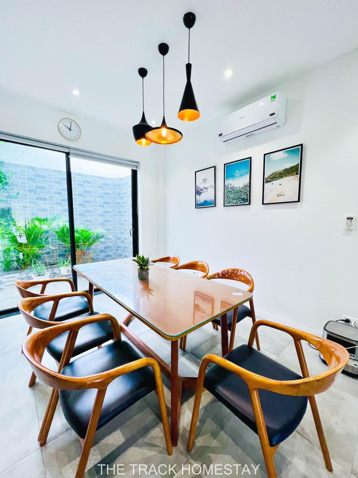 The Track Homestay - Near Bai Dai Beach Cam Lam エクステリア 写真