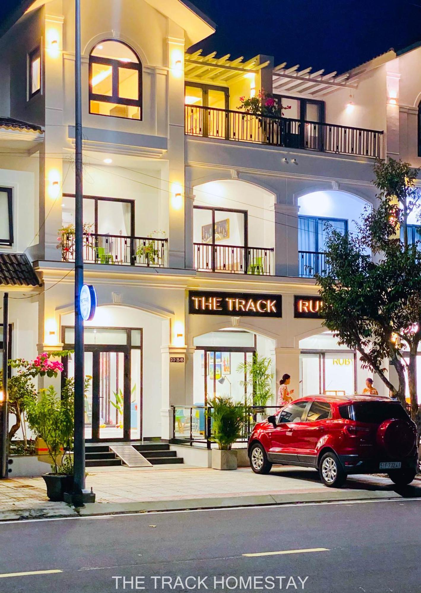 The Track Homestay - Near Bai Dai Beach Cam Lam エクステリア 写真